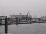 Queen Mary 2 im Trockendock